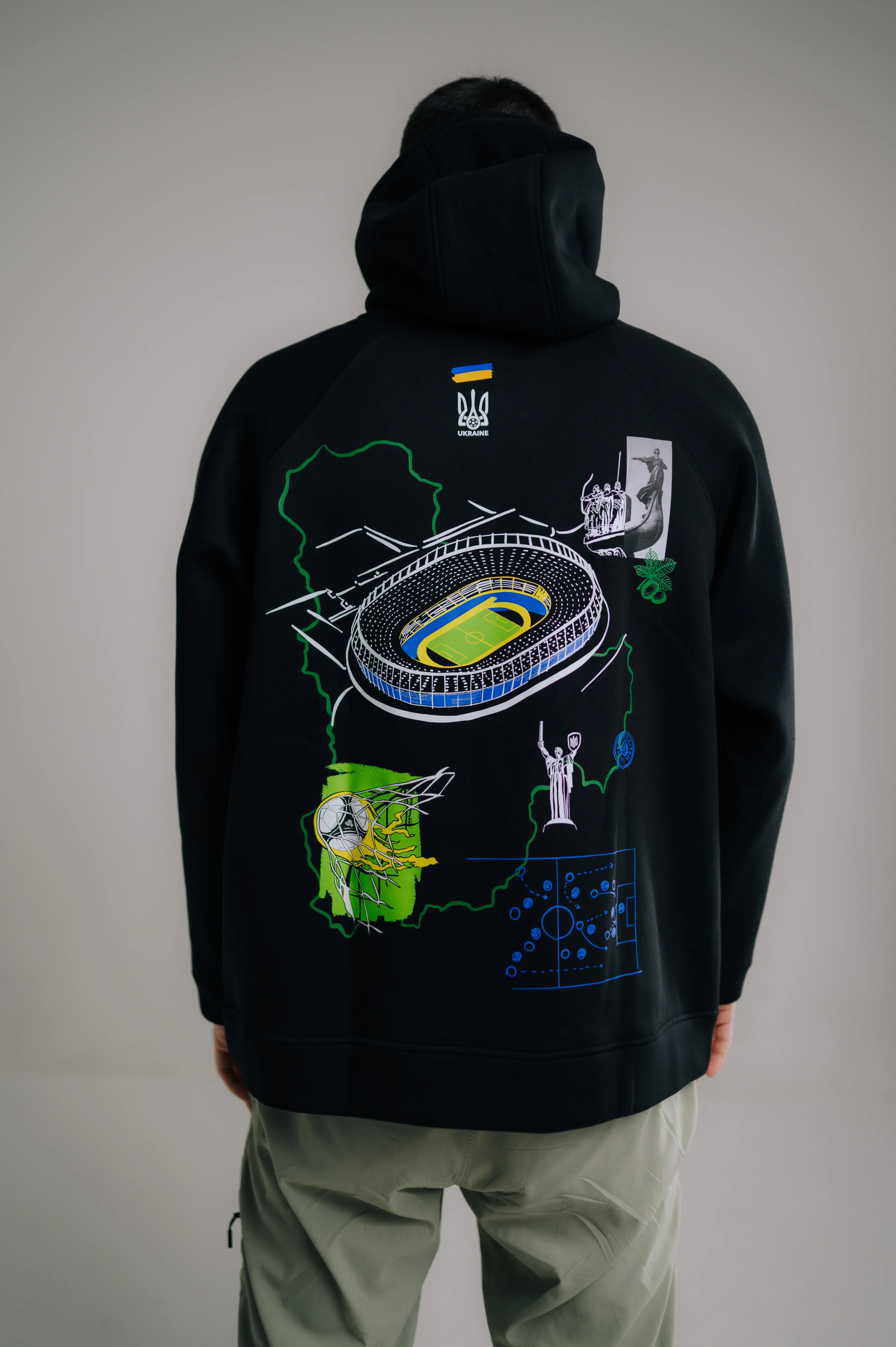 Худі утеплений "НСК Олімпійський" Худі утеплений "НСК Олімпійський"